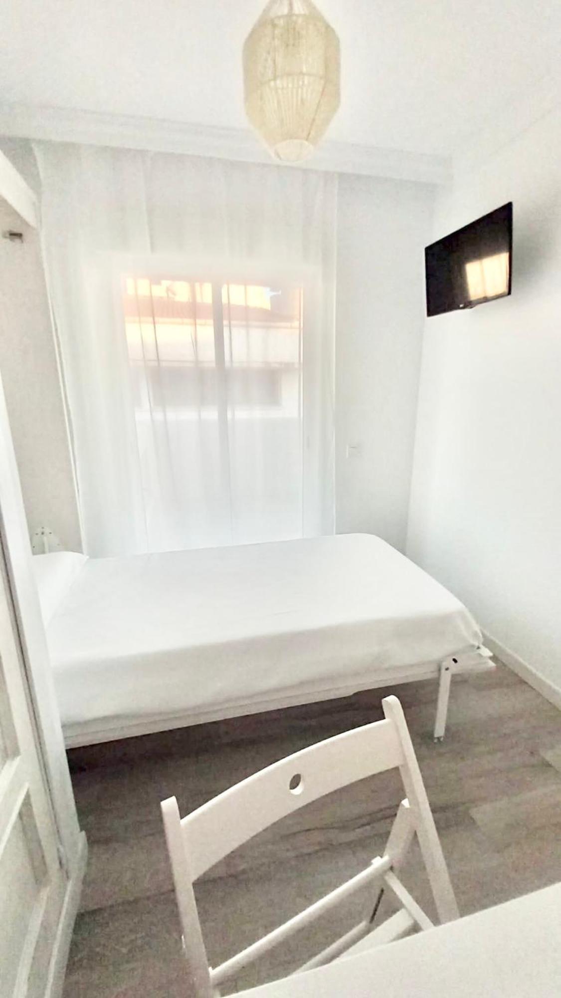 Alhattic Rooms อาเลาริน เดลา ตอร์เร ภายนอก รูปภาพ